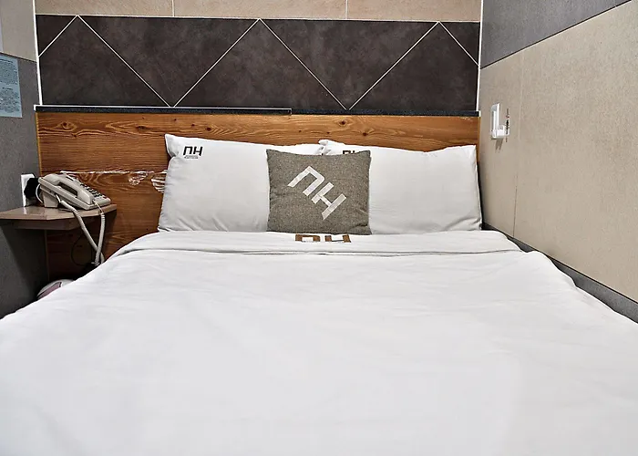 D.h Sinchon Gasthuis 2*